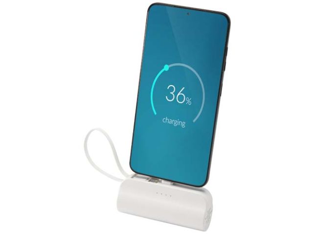 Alnair Type-C powerbank van 5000 mAh 10 W van gerecycled plastic met ingebouwde klapstandaard en 2 in 1 kabel